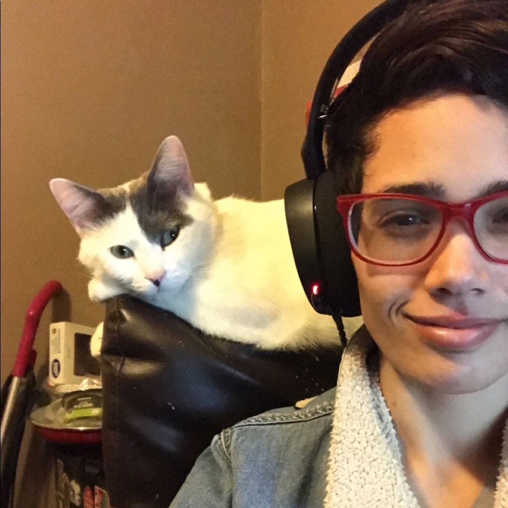 Meet your Posher, Keila